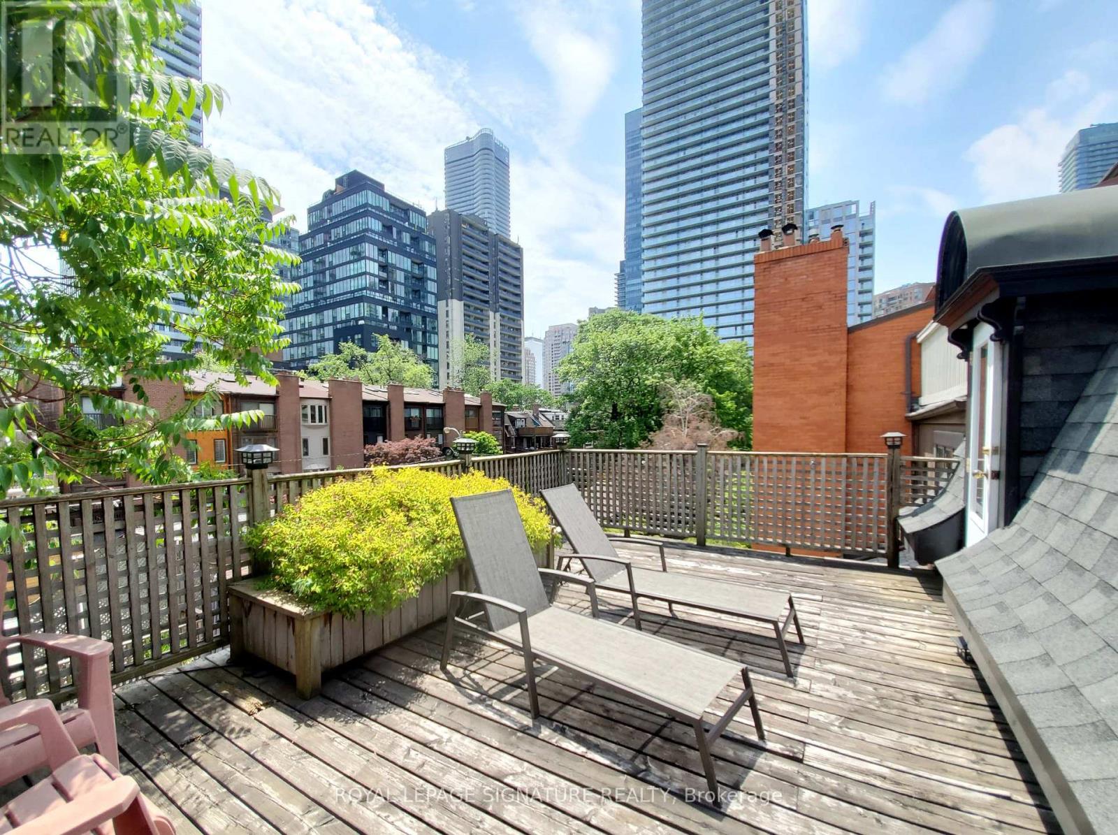 Upper - 47 Gloucester Street, Toronto, Ontario  M4Y 1L8 - Photo 22 - C13719496