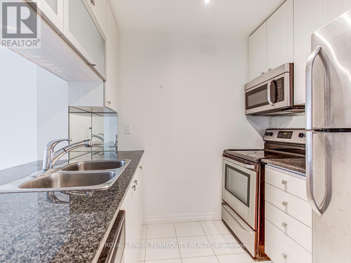 2202 - 2015 Sheppard Avenue E, Toronto, Ontario  M2J 1W6 - Photo 14 - C13719528