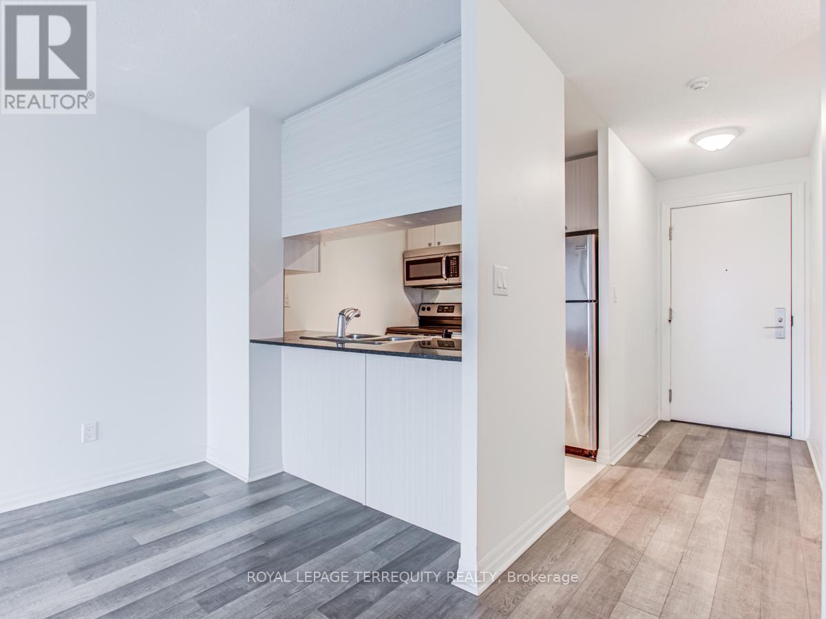 2202 - 2015 Sheppard Avenue E, Toronto, Ontario  M2J 1W6 - Photo 19 - C13719528