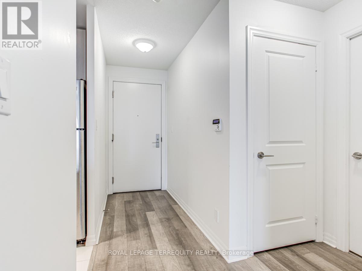 2202 - 2015 Sheppard Avenue E, Toronto, Ontario  M2J 1W6 - Photo 3 - C13719528
