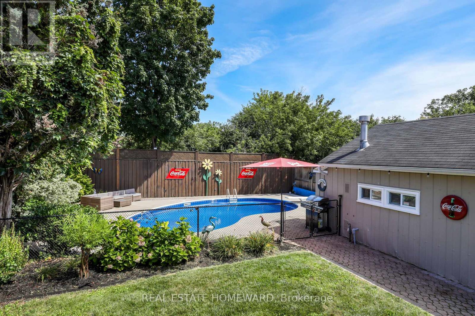 113 Gibbons Street, Oshawa, Ontario  L1J 4Y1 - Photo 2 - E13719476