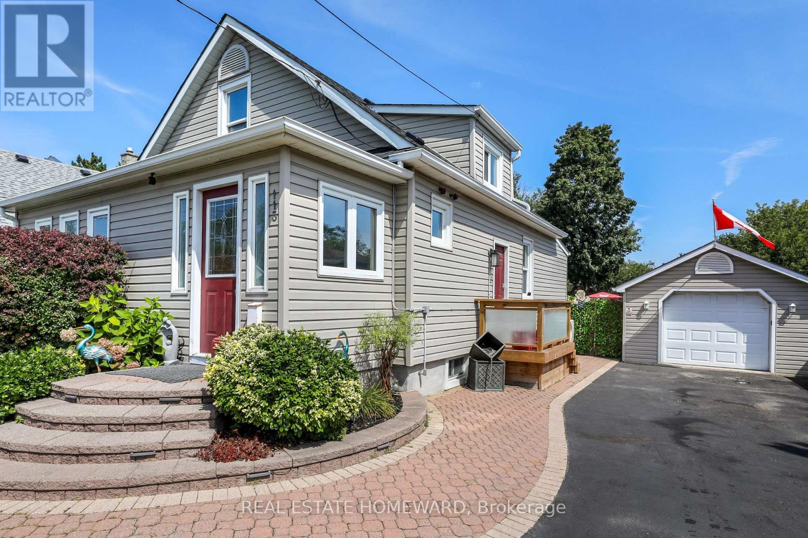 113 Gibbons Street, Oshawa, Ontario  L1J 4Y1 - Photo 4 - E13719476