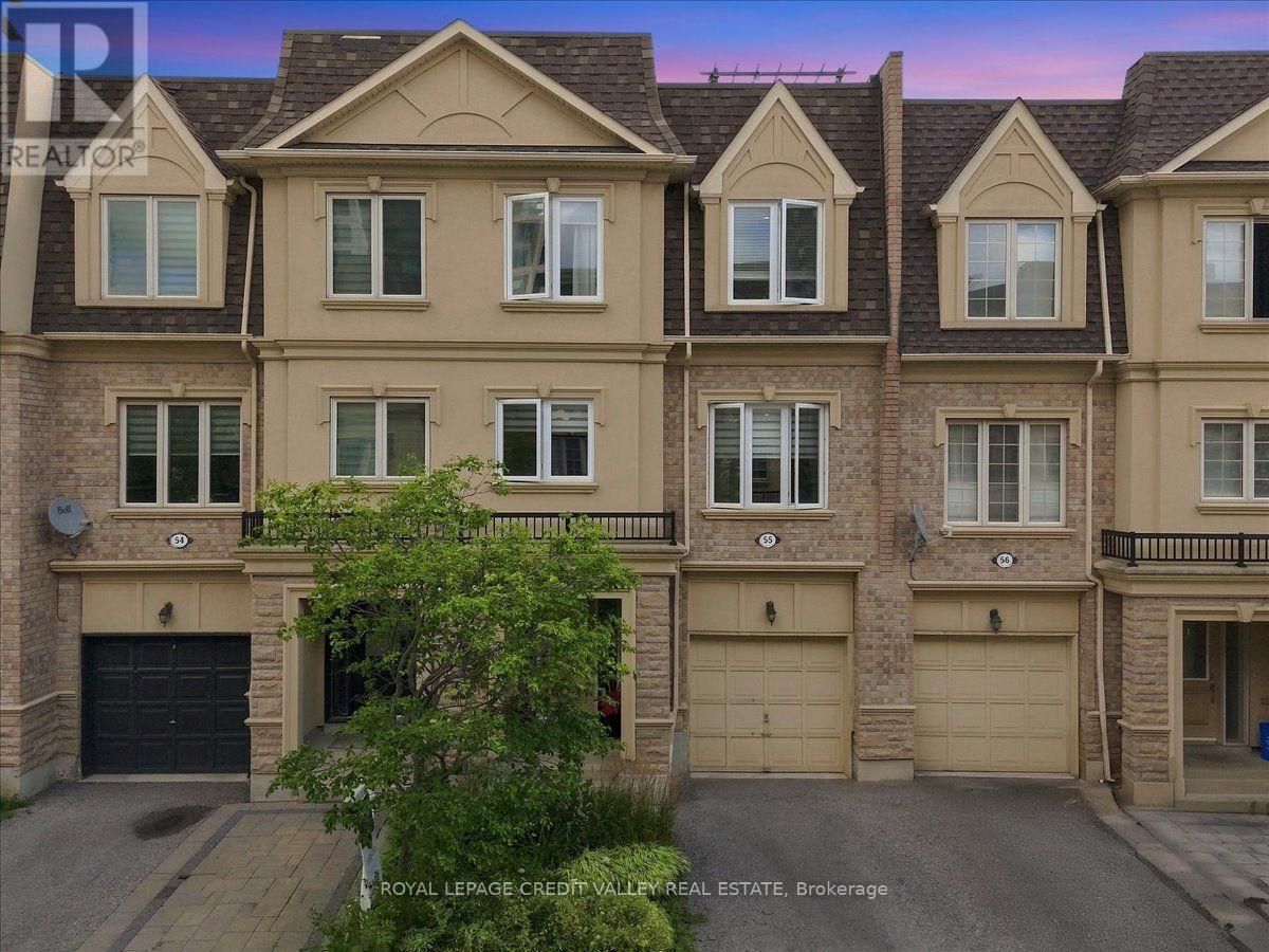 55 - 1250 St. Martins Drive, Pickering, Ontario  L1W 1J3 - Photo 1 - E13719544