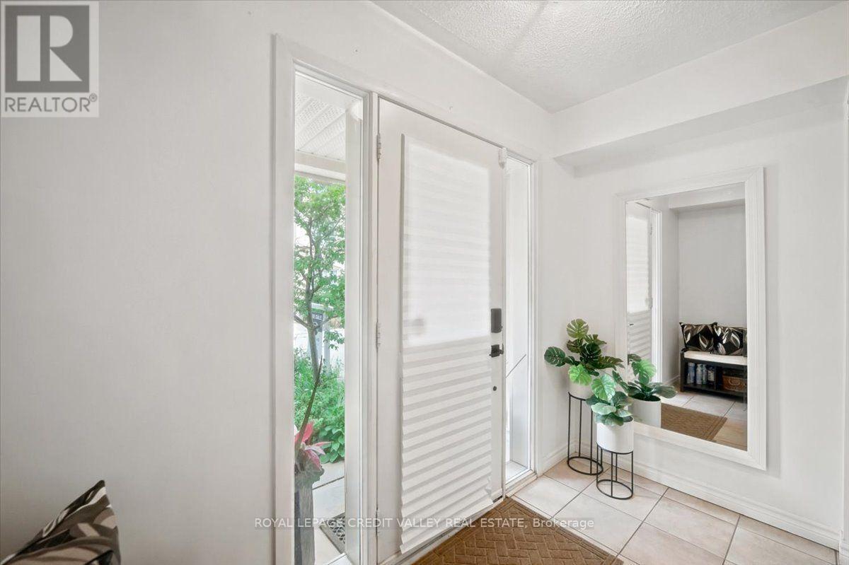 55 - 1250 St. Martins Drive, Pickering, Ontario  L1W 1J3 - Photo 2 - E13719544