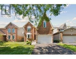 16 IAN FLEMING CRESCENT, Whitby, Ontario