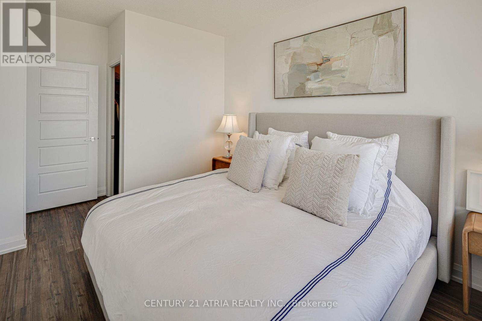 Rg15 - 25 Water Walk Drive, Markham, Ontario  L6G 0G3 - Photo 10 - N13719512