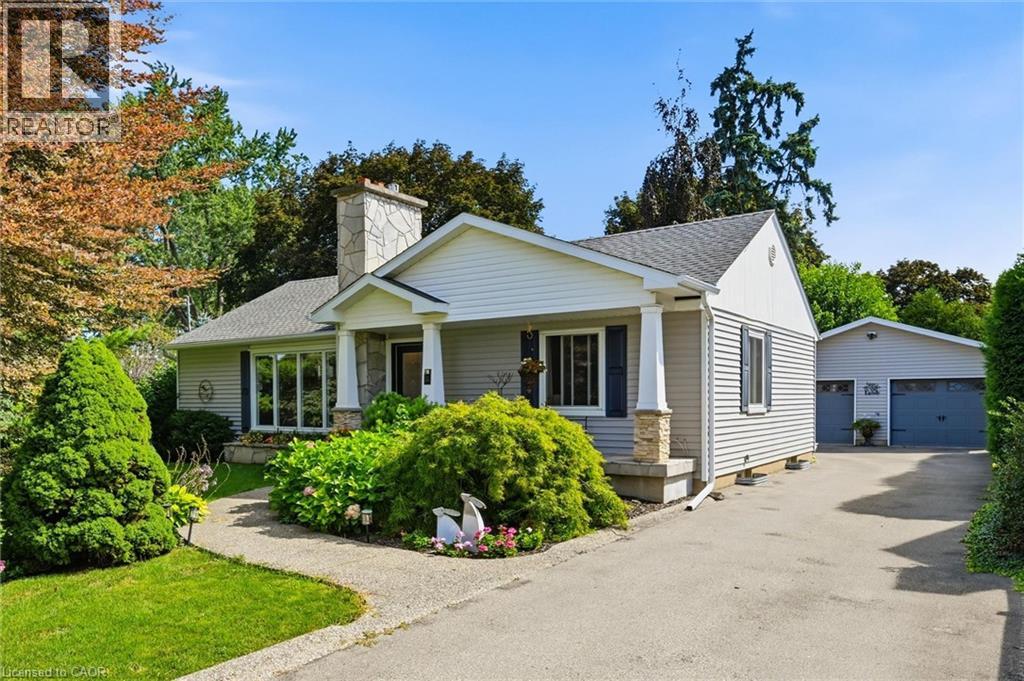 6 KERMAN Avenue, Grimsby, Ontario