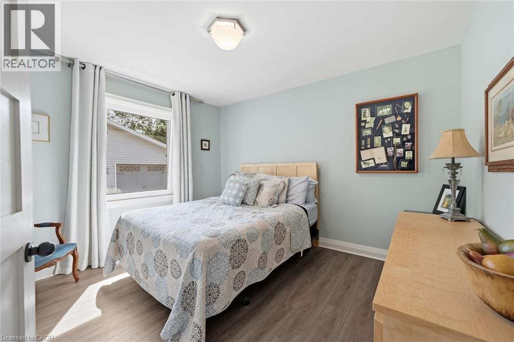 6 Kerman Avenue, Grimsby, Ontario  L3M 3W4 - Photo 25 - 40858895