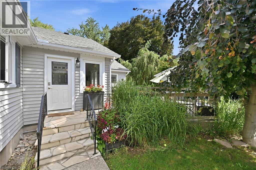 6 Kerman Avenue, Grimsby, Ontario  L3M 3W4 - Photo 37 - 40858895