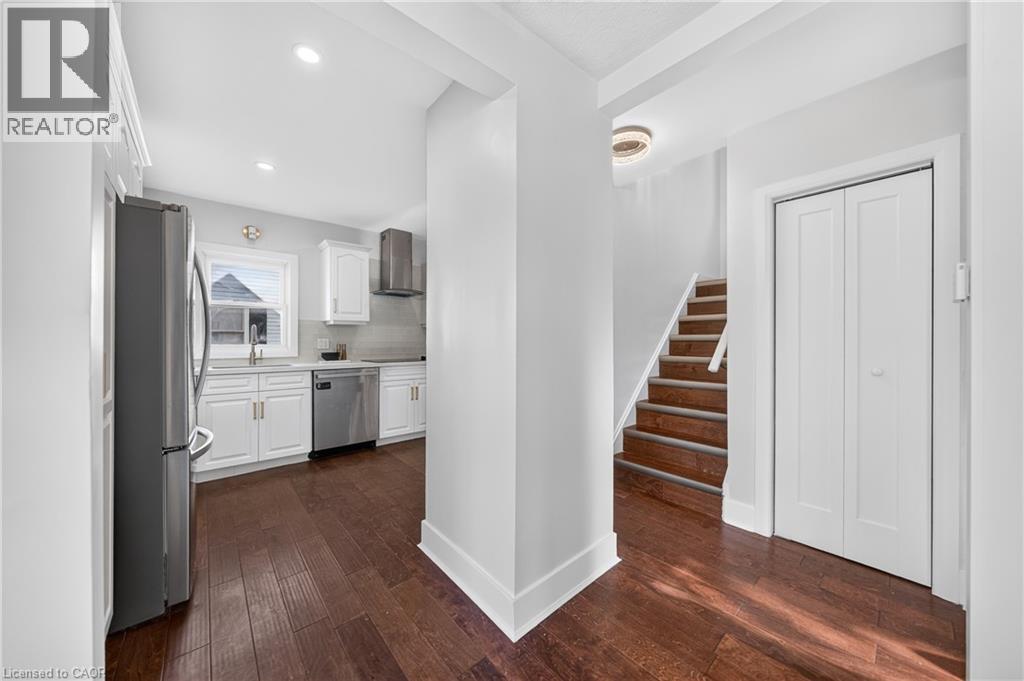 12 Admiral Road, St. Catharines, Ontario  L2P 1G5 - Photo 17 - 40858808
