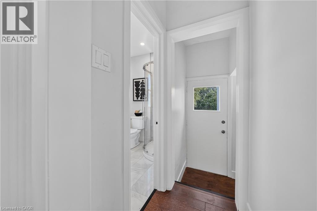 12 Admiral Road, St. Catharines, Ontario  L2P 1G5 - Photo 26 - 40858808