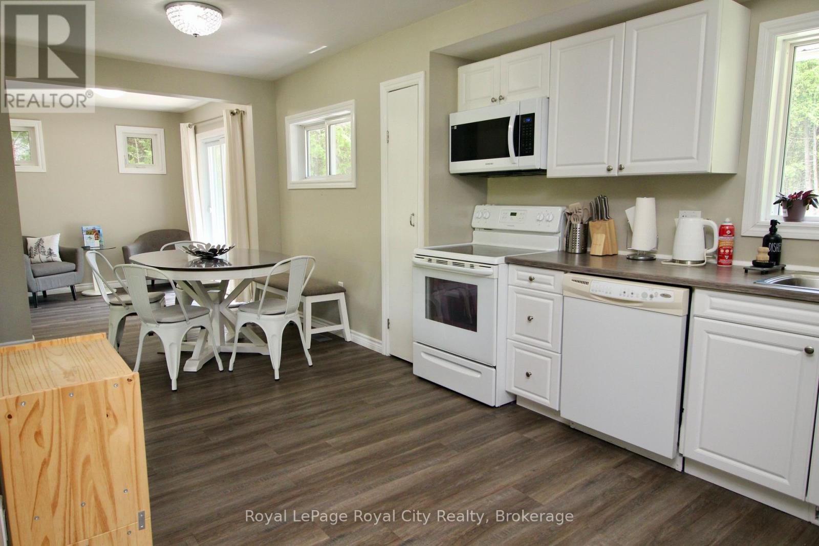 7221 6 Highway, Northern Bruce Peninsula, Ontario  N0H 2R0 - Photo 7 - X13719524