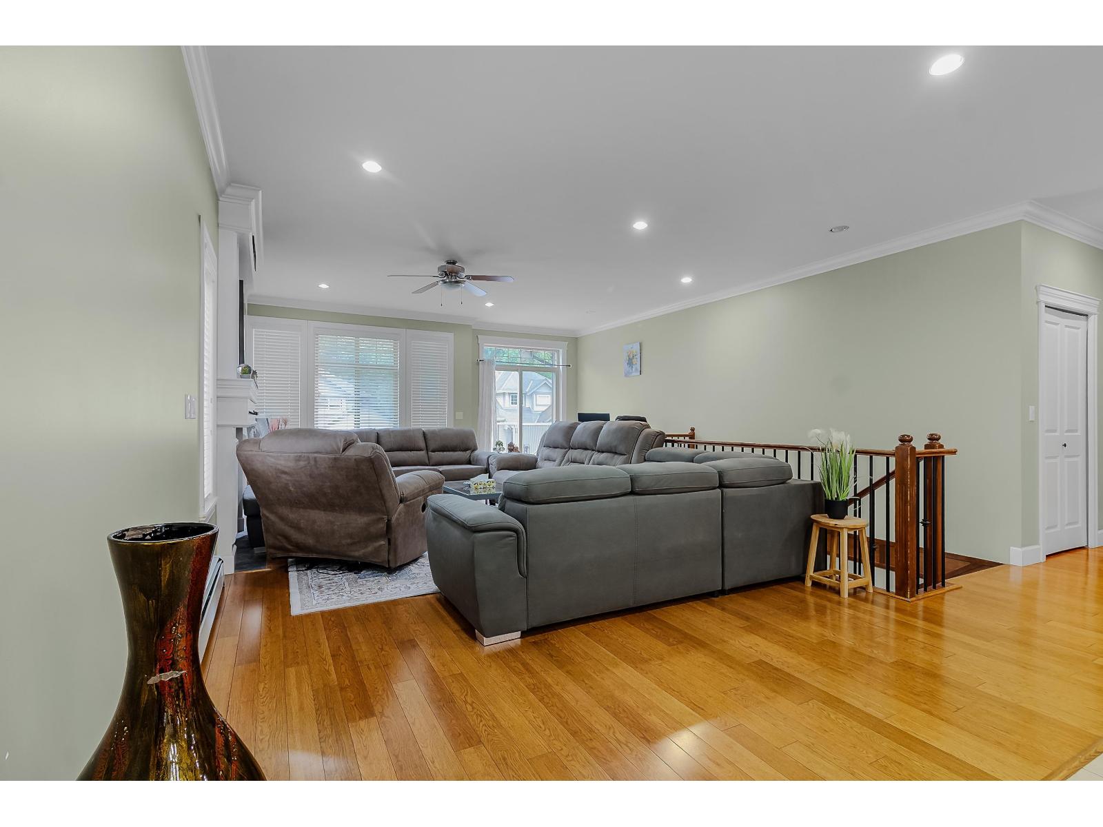 46225 Kermode Crescent, Promontory, Chilliwack, British Columbia  V2R 0C7 - Photo 12 - R3159366