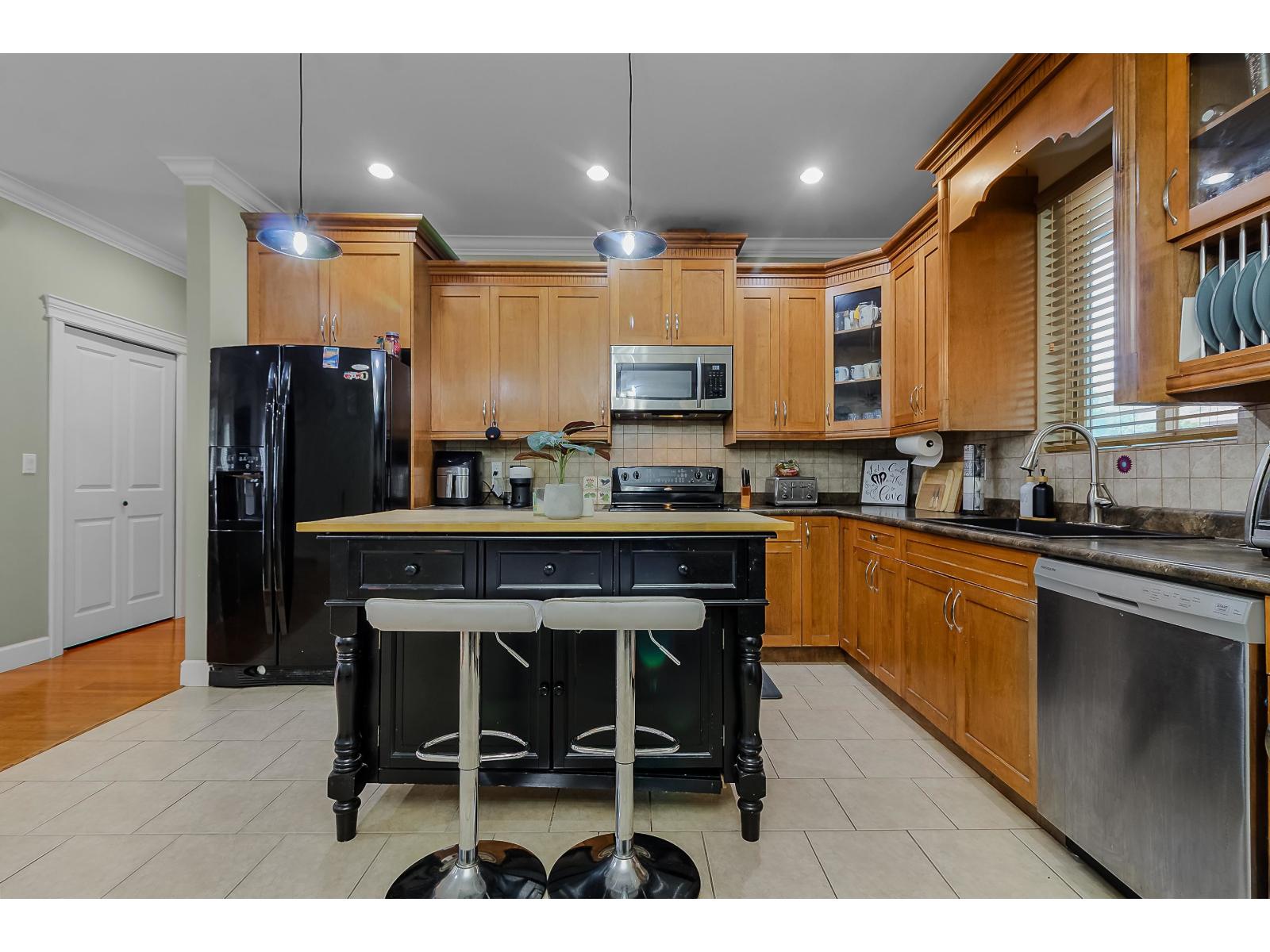 46225 Kermode Crescent, Promontory, Chilliwack, British Columbia  V2R 0C7 - Photo 8 - R3159366