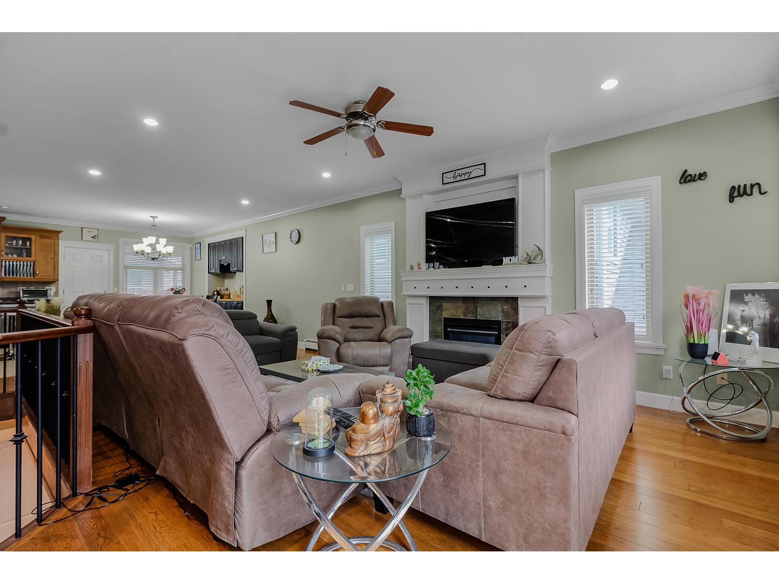 46225 Kermode Crescent, Promontory, Chilliwack, British Columbia  V2R 0C7 - Photo 13 - R3159366
