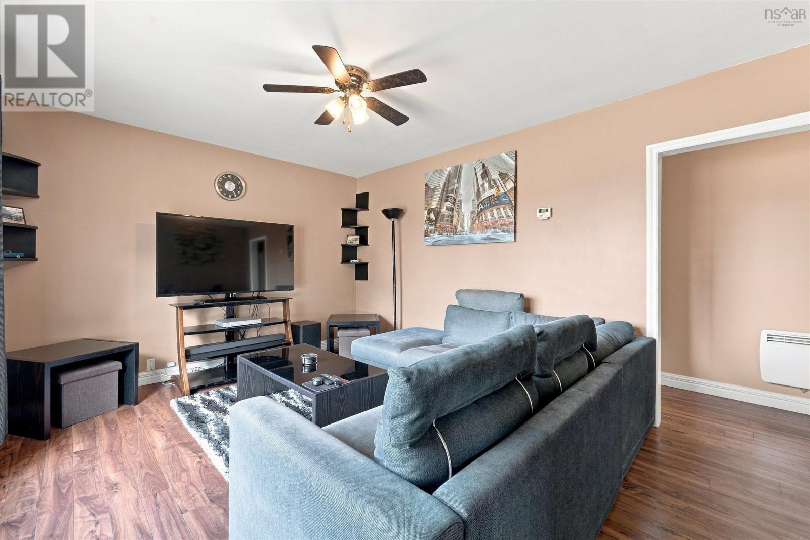 15 Magog Court, Dartmouth, Nova Scotia  B2W 2Z6 - Photo 5 - 202621665