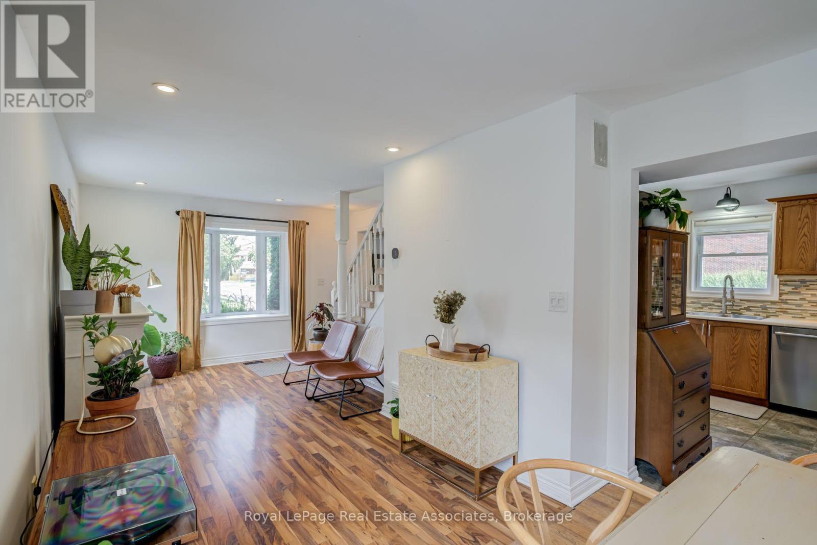 889 Third Street, Mississauga, Ontario  L5E 1C2 - Photo 10 - W13719468