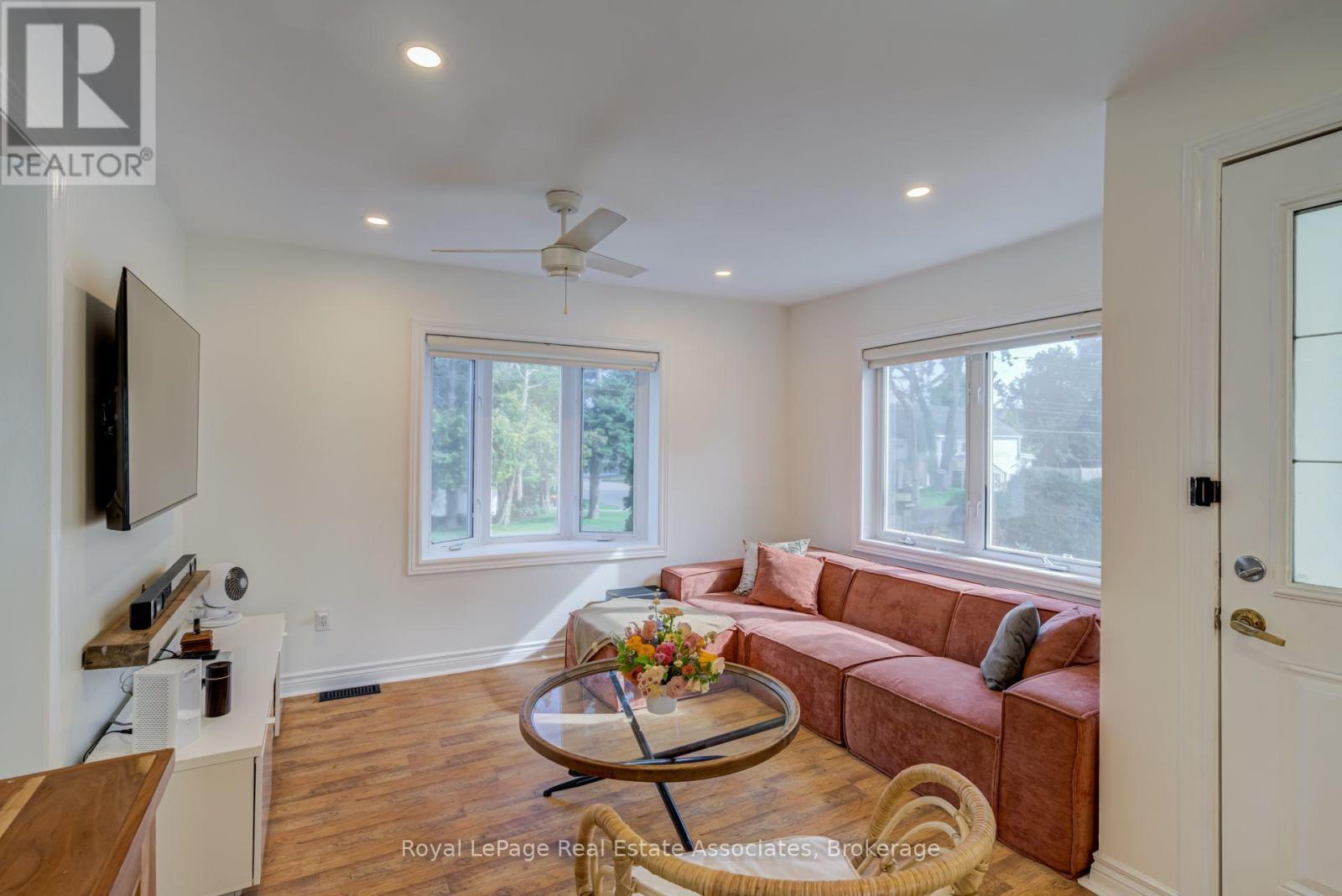 889 Third Street, Mississauga, Ontario  L5E 1C2 - Photo 21 - W13719468