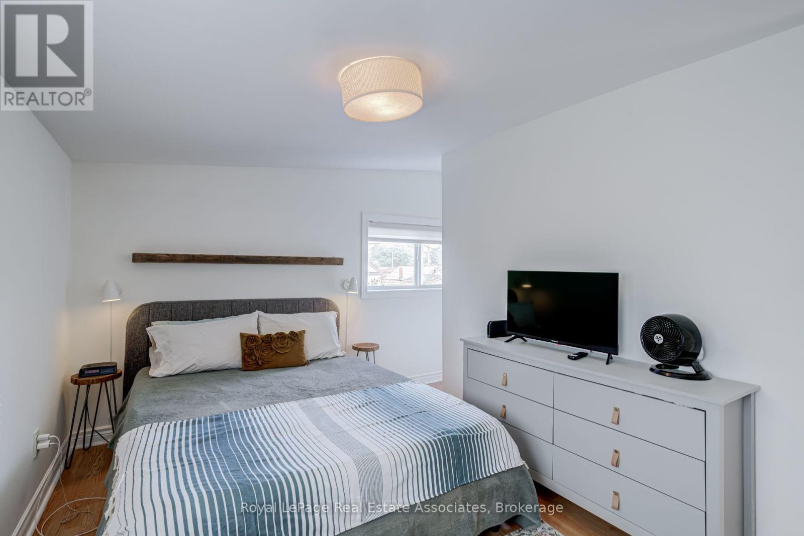 889 Third Street, Mississauga, Ontario  L5E 1C2 - Photo 31 - W13719468