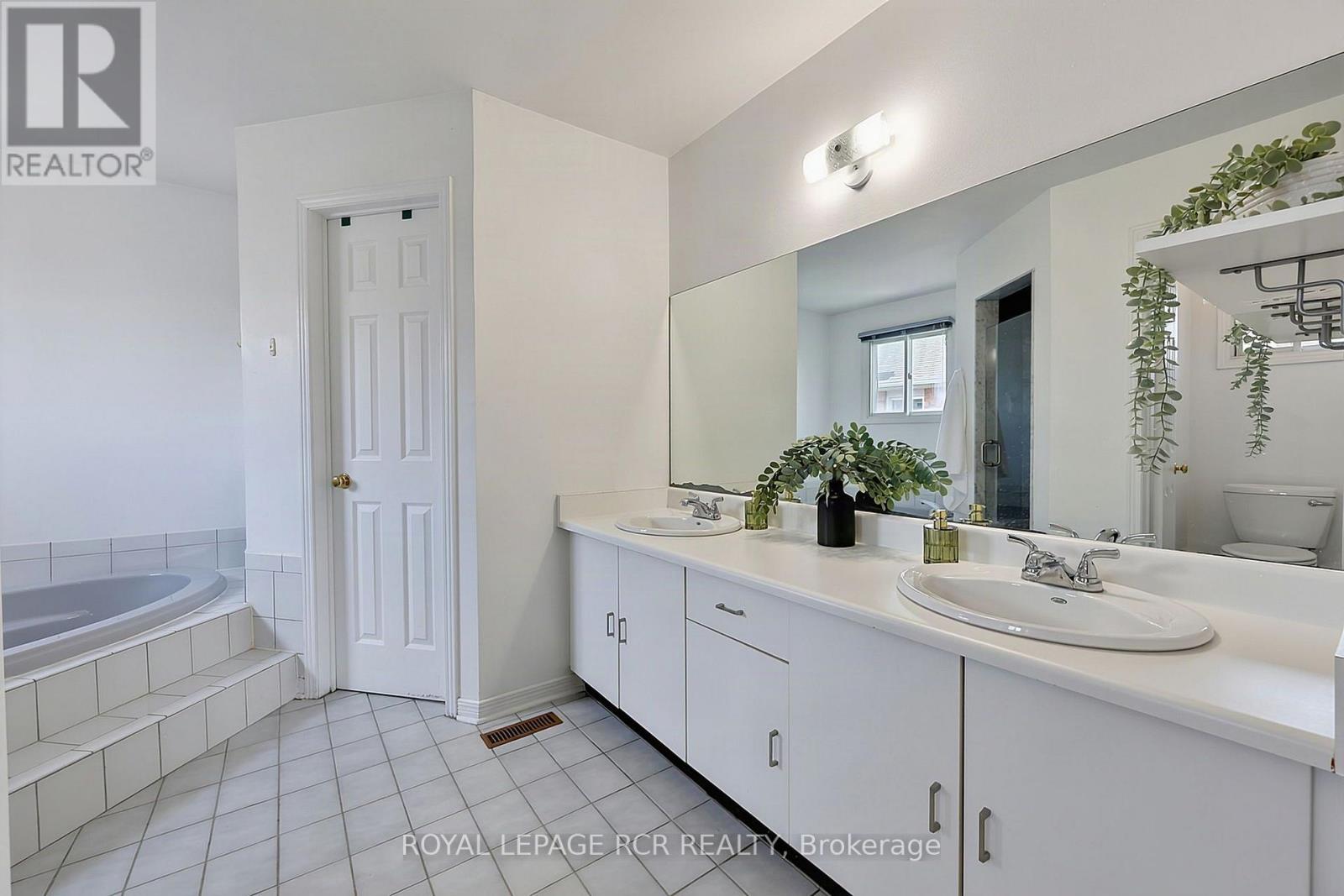 18 Mccabe Crescent, Caledon, Ontario  L7E 5W9 - Photo 22 - W13719478