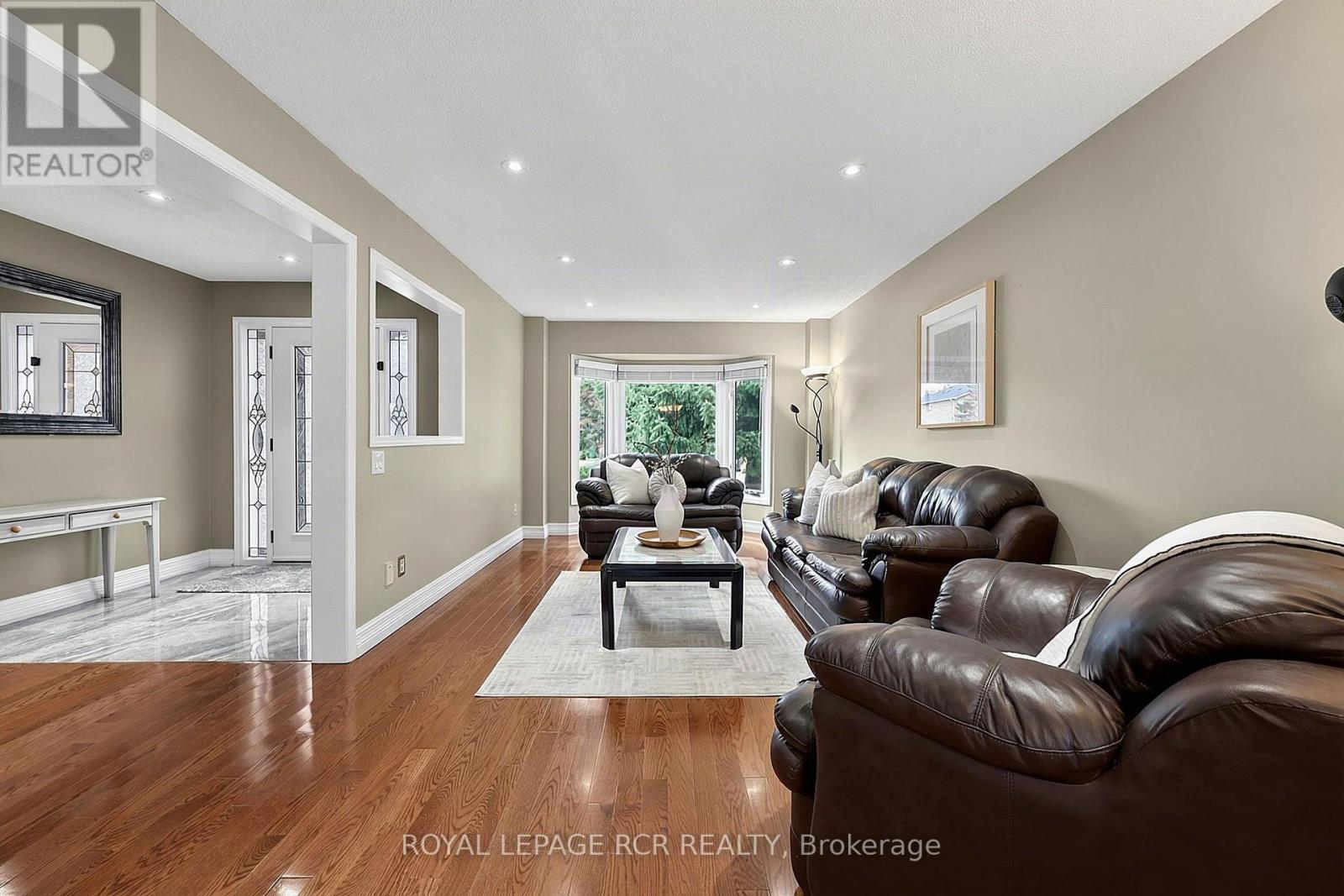 18 Mccabe Crescent, Caledon, Ontario  L7E 5W9 - Photo 5 - W13719478