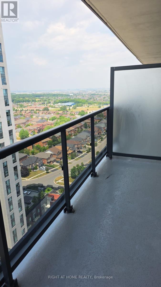 2109 - 5105 HURONTARIO STREET, Mississauga, Ontario