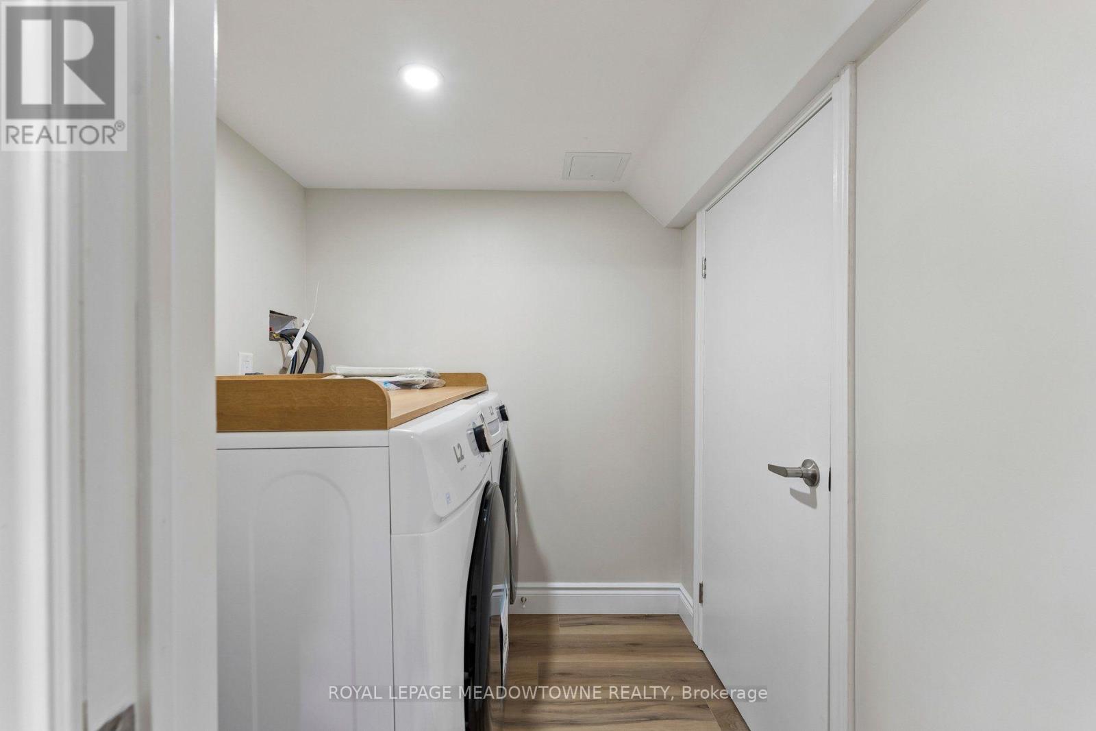 15 Learmont Avenue, Caledon, Ontario  L7C 3N3 - Photo 17 - W13719592