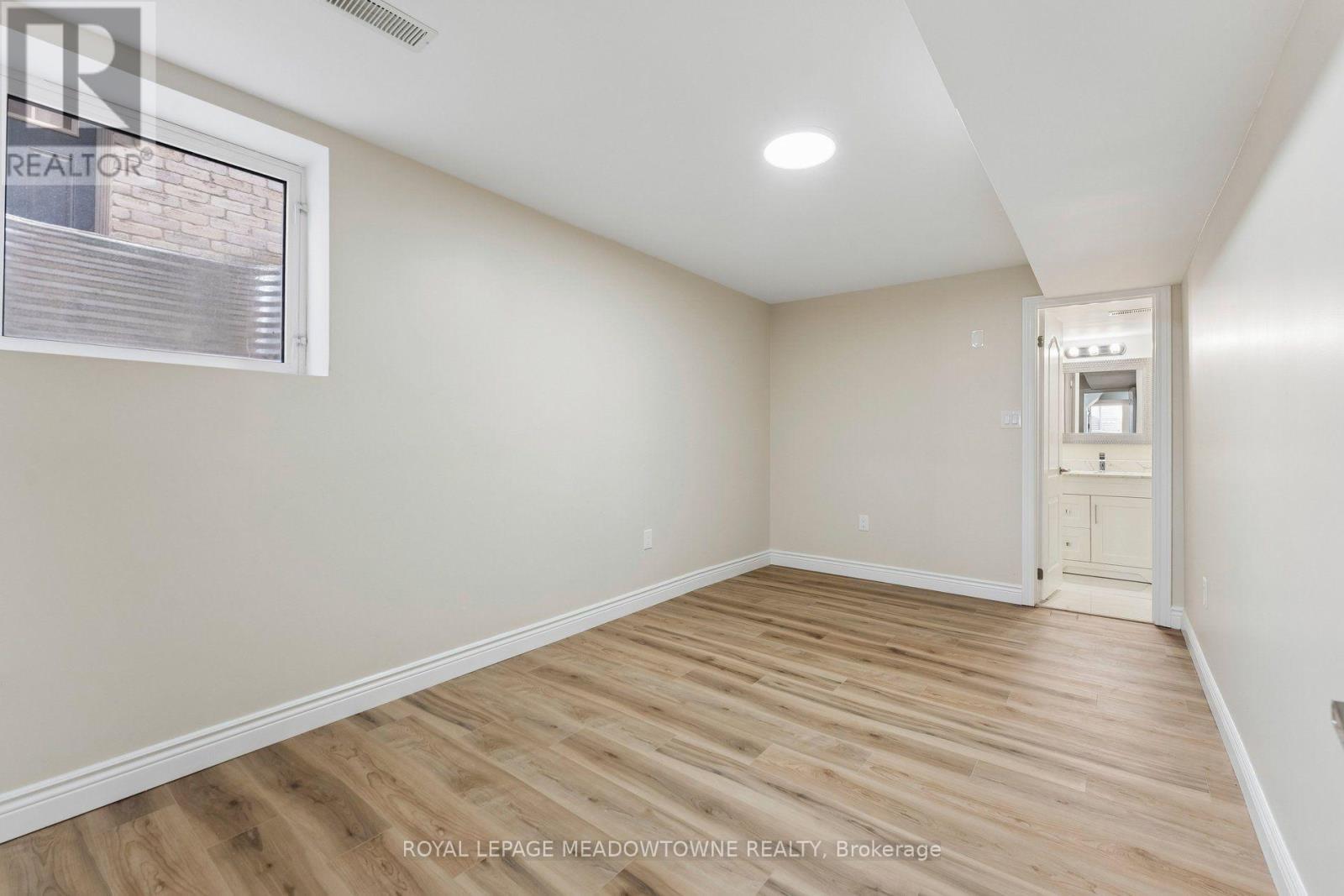 15 Learmont Avenue, Caledon, Ontario  L7C 3N3 - Photo 20 - W13719592