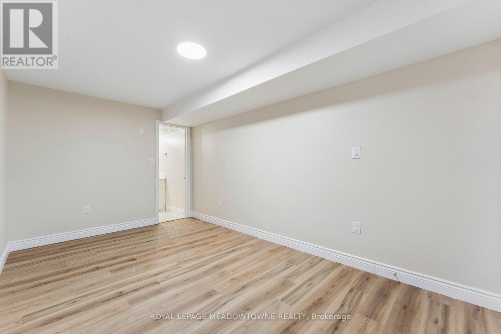 15 Learmont Avenue, Caledon, Ontario  L7C 3N3 - Photo 21 - W13719592