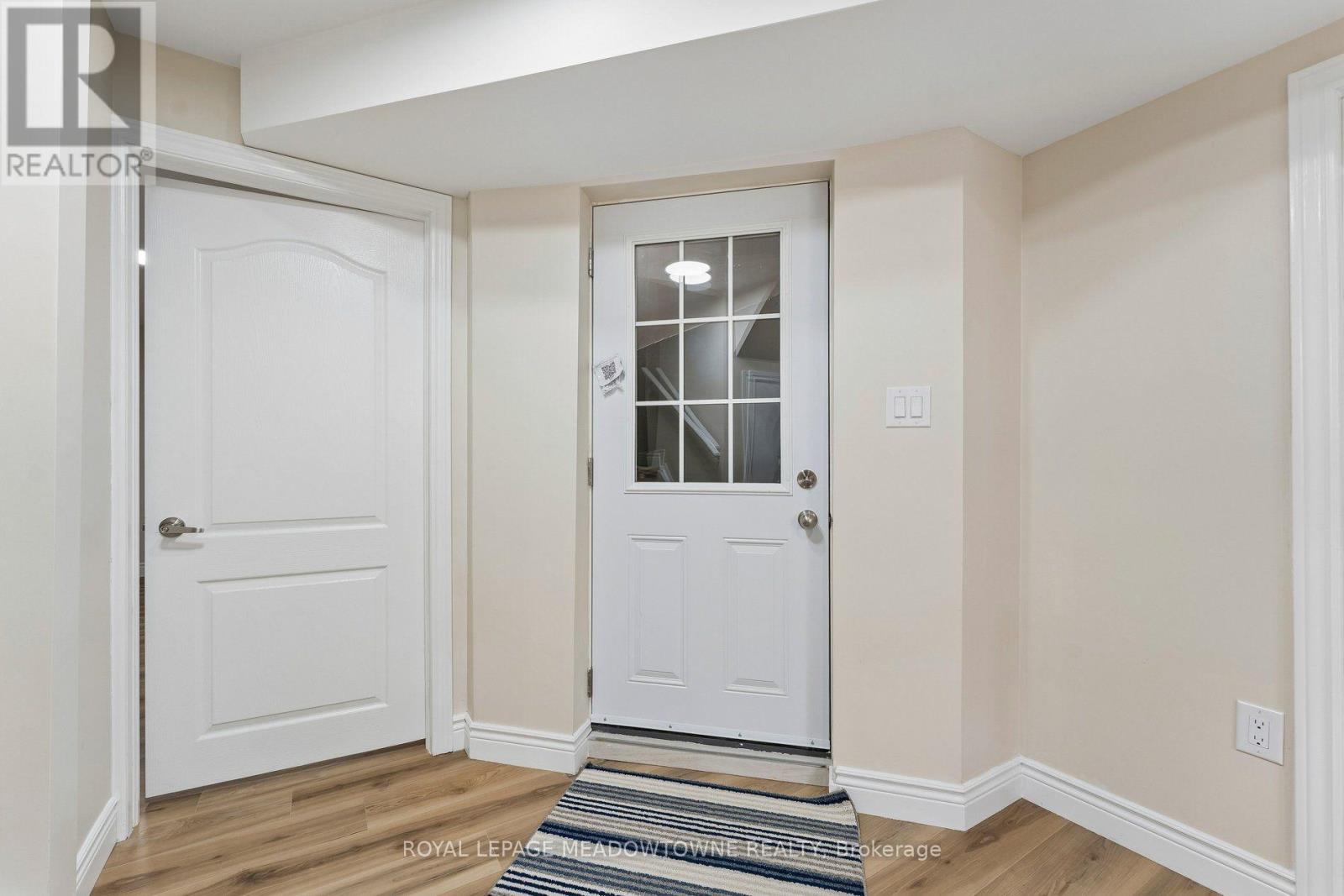 15 Learmont Avenue, Caledon, Ontario  L7C 3N3 - Photo 6 - W13719592
