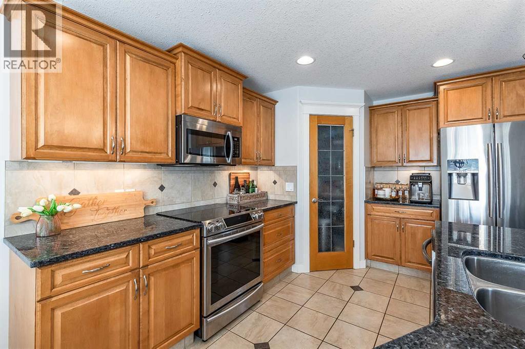 1 Hamptons Close SE, Medicine Hat, Alberta  T1B 0C6 - Photo 11 - A2340166