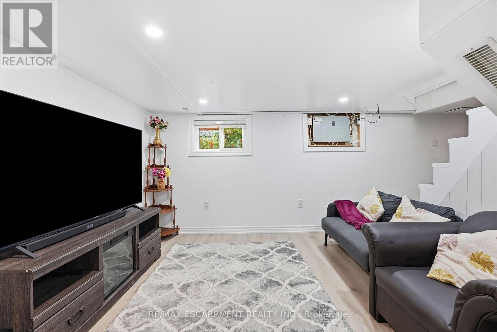 127 Park Row N, Hamilton, Ontario  L8H 4E7 - Photo 17 - X13719462