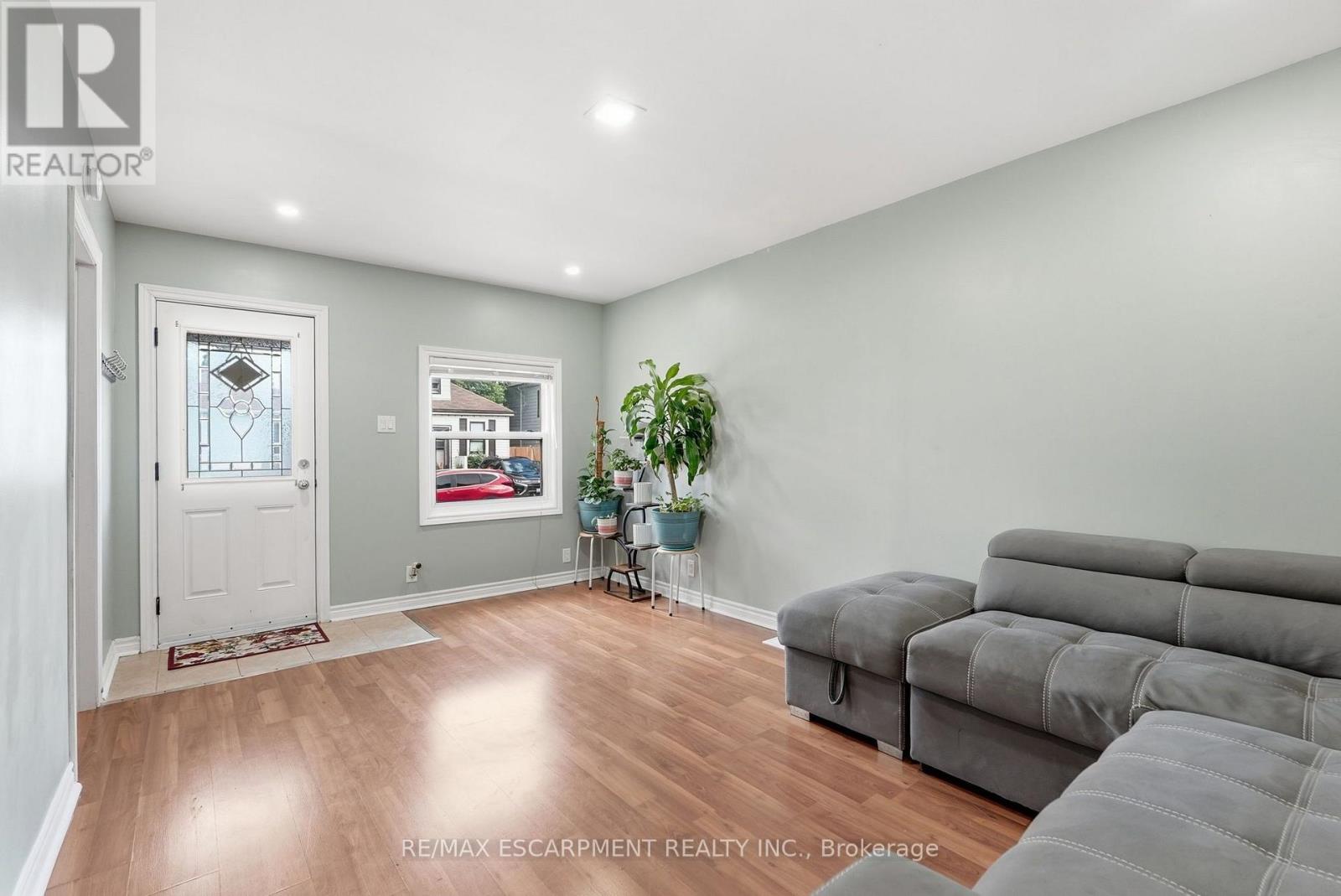 127 Park Row N, Hamilton, Ontario  L8H 4E7 - Photo 5 - X13719462