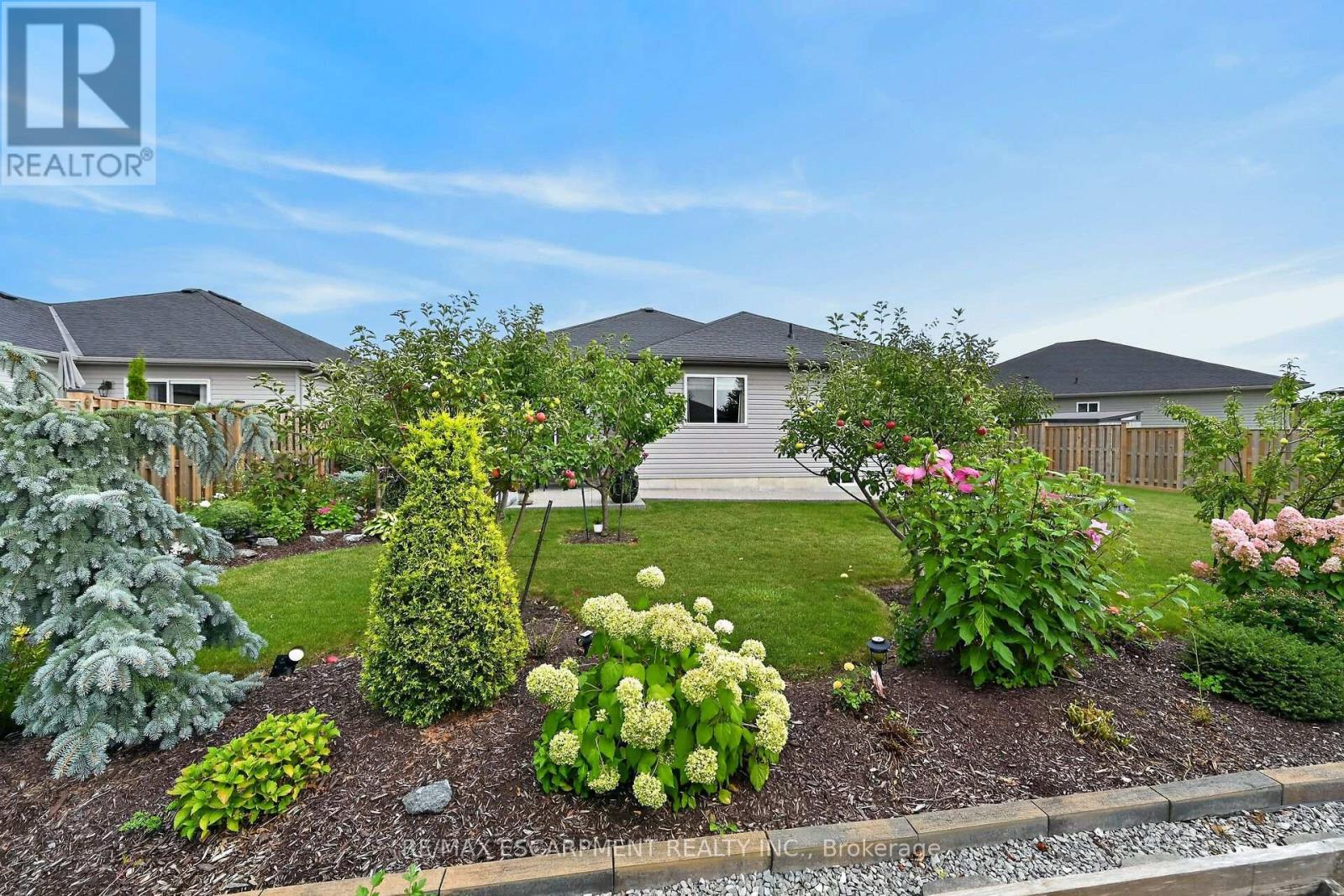 18 Linda Crescent, Haldimand, Ontario  N0A 1H0 - Photo 40 - X13719500