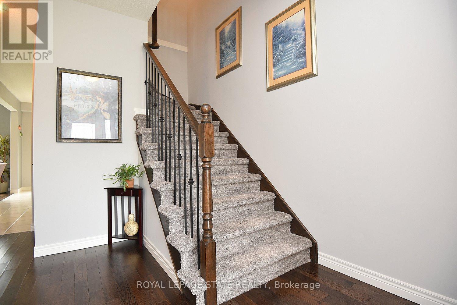 111 Festival Way, Hamilton, Ontario  L0R 1C0 - Photo 21 - X13719538