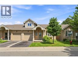 96 GREENTRAIL Drive Unit# 43, Hamilton, Ontario