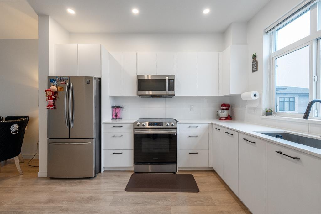 109 15235 Sitka Drive, Surrey, British Columbia  V3S 0A9 - Photo 13 - R3158077