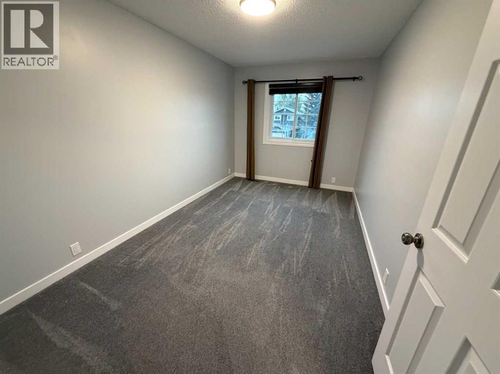 376 Sunlake Road SE, Calgary, Alberta  T2X 3H4 - Photo 18 - A2339604