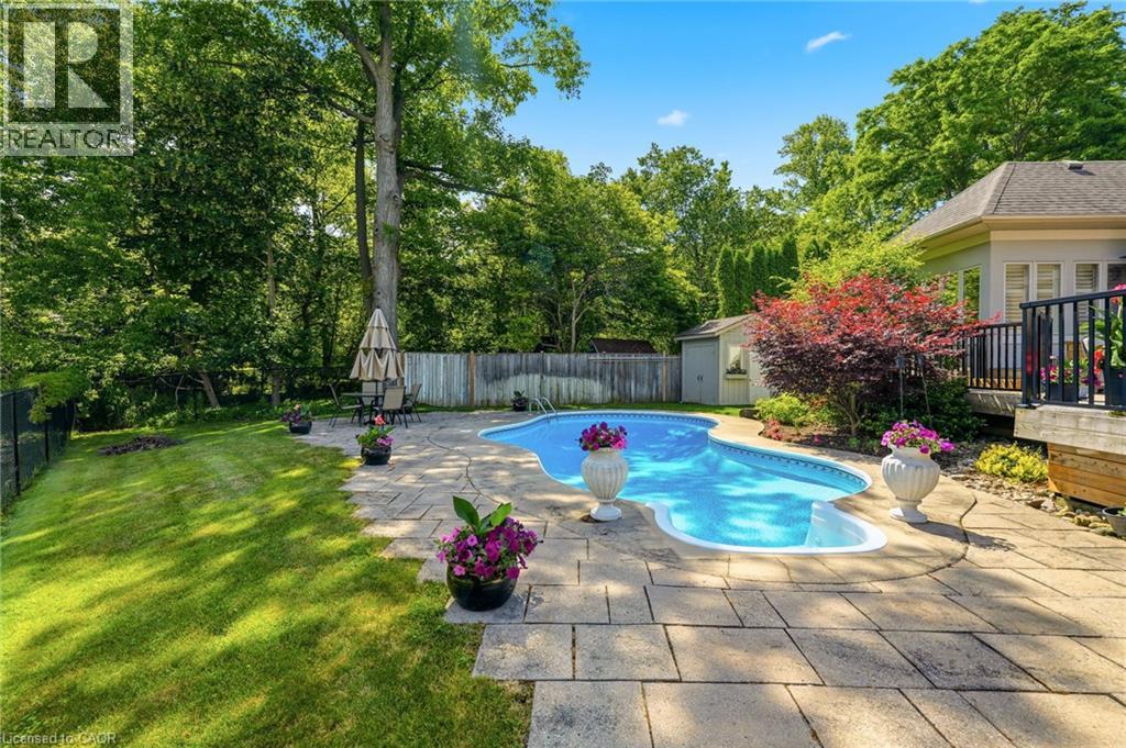 28 Millcreek Court, Ancaster, Ontario  L9G 4Z3 - Photo 39 - 40858821