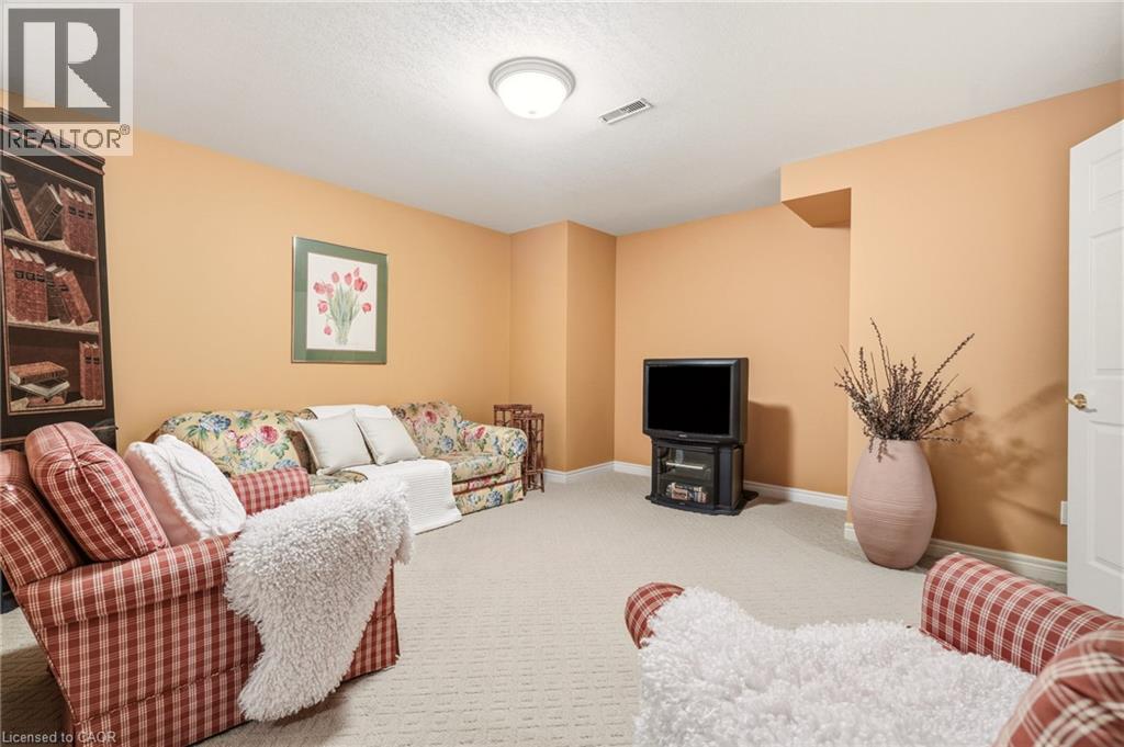 28 Millcreek Court, Ancaster, Ontario  L9G 4Z3 - Photo 34 - 40858821