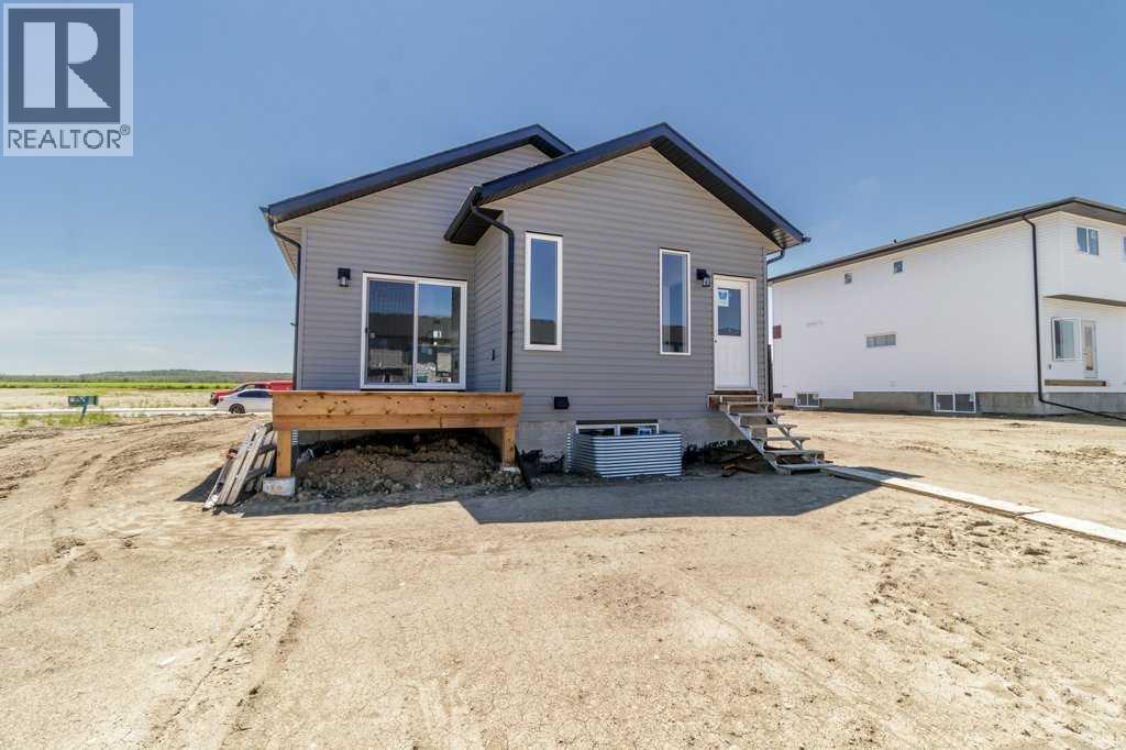 25 Ian Way, Sylvan Lake, Alberta  T4S 0W5 - Photo 22 - A2340591