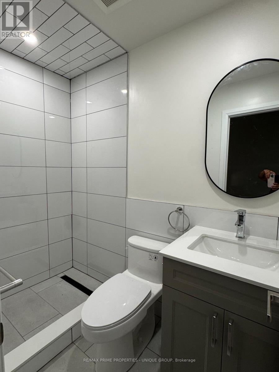 2 - 62 Henry Street, Toronto, Ontario M5T 1X2 - Photo 10 - C13701768