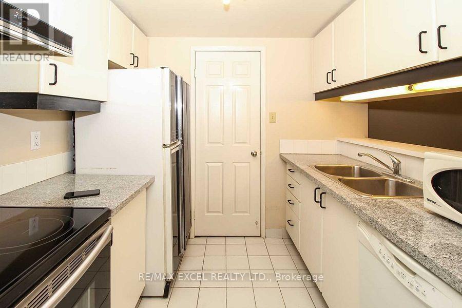714 - 711 Bay Street, Toronto, Ontario  M5G 2J8 - Photo 5 - C13707344