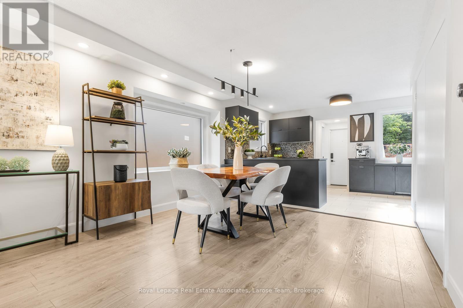 28 Thirtieth Street, Toronto, Ontario  M8W 3B6 - Photo 10 - W13714404