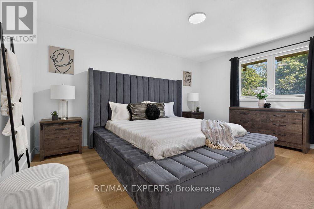 23 Collingdale Road, Toronto, Ontario  M9V 3R2 - Photo 18 - W13718076
