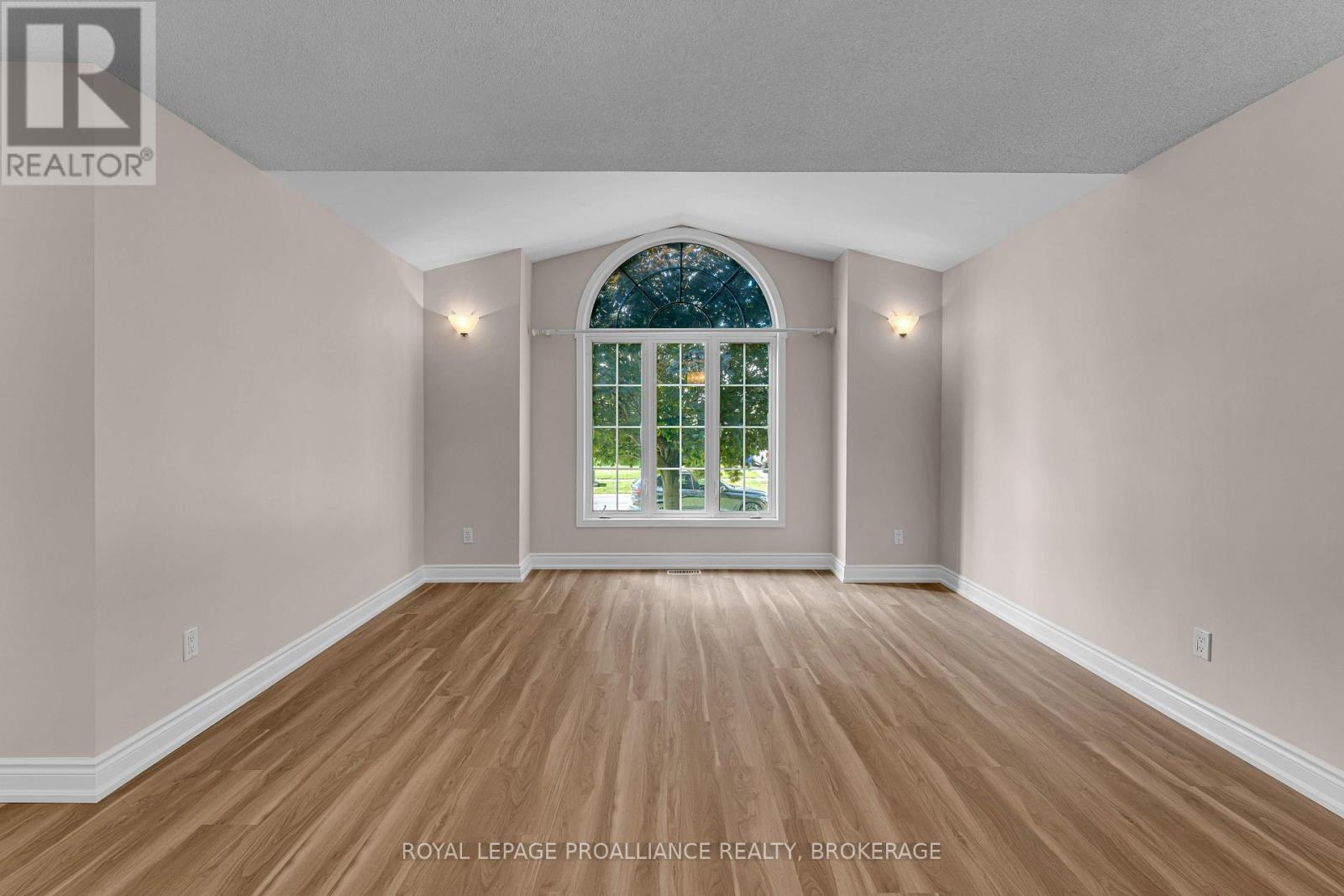 542 Davis Drive, Kingston, Ontario  K7M 8J6 - Photo 8 - X13719696