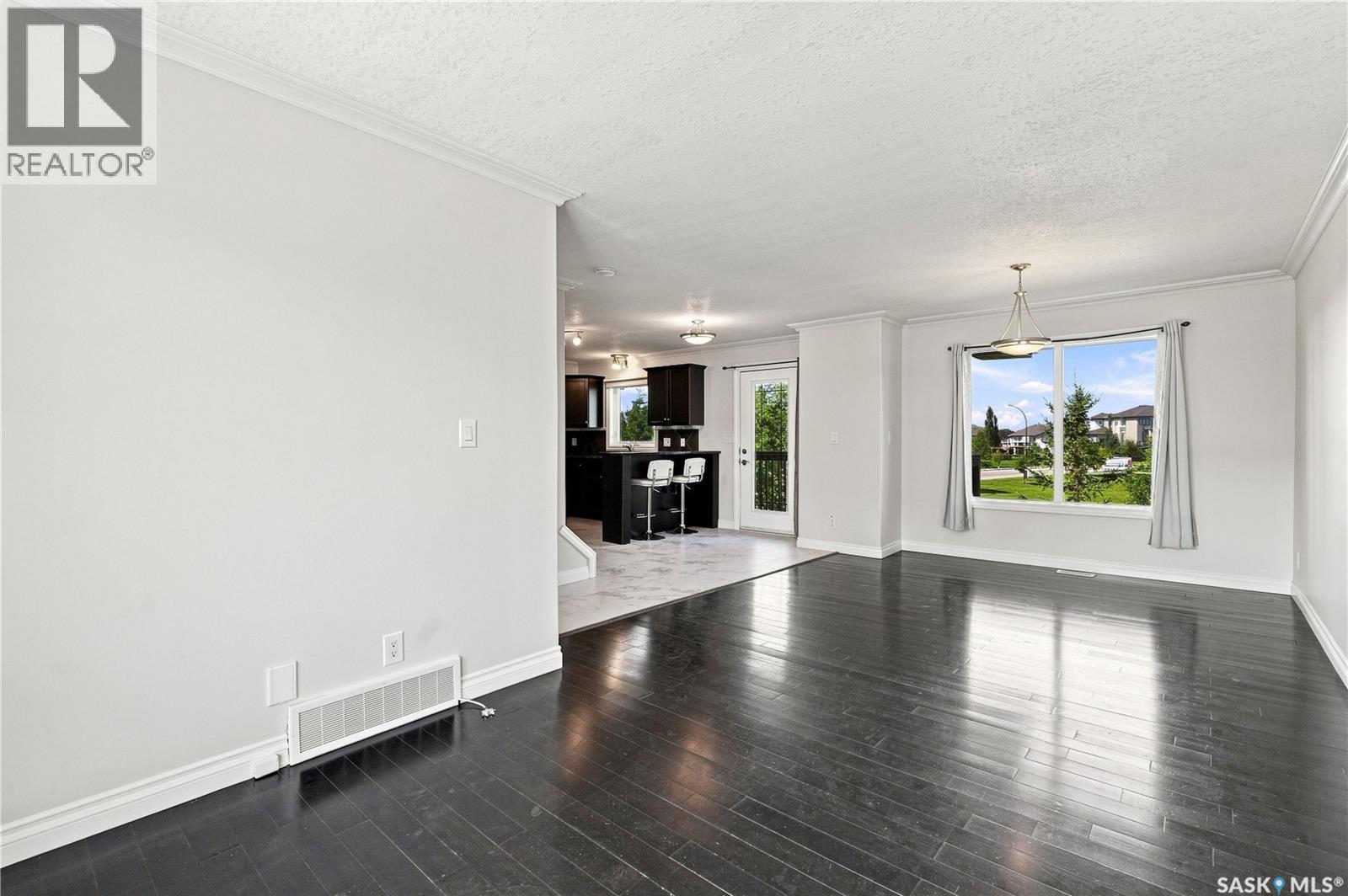 107 119 Hampton Circle, Saskatoon, Saskatchewan  S7R 0A8 - Photo 10 - SK046820