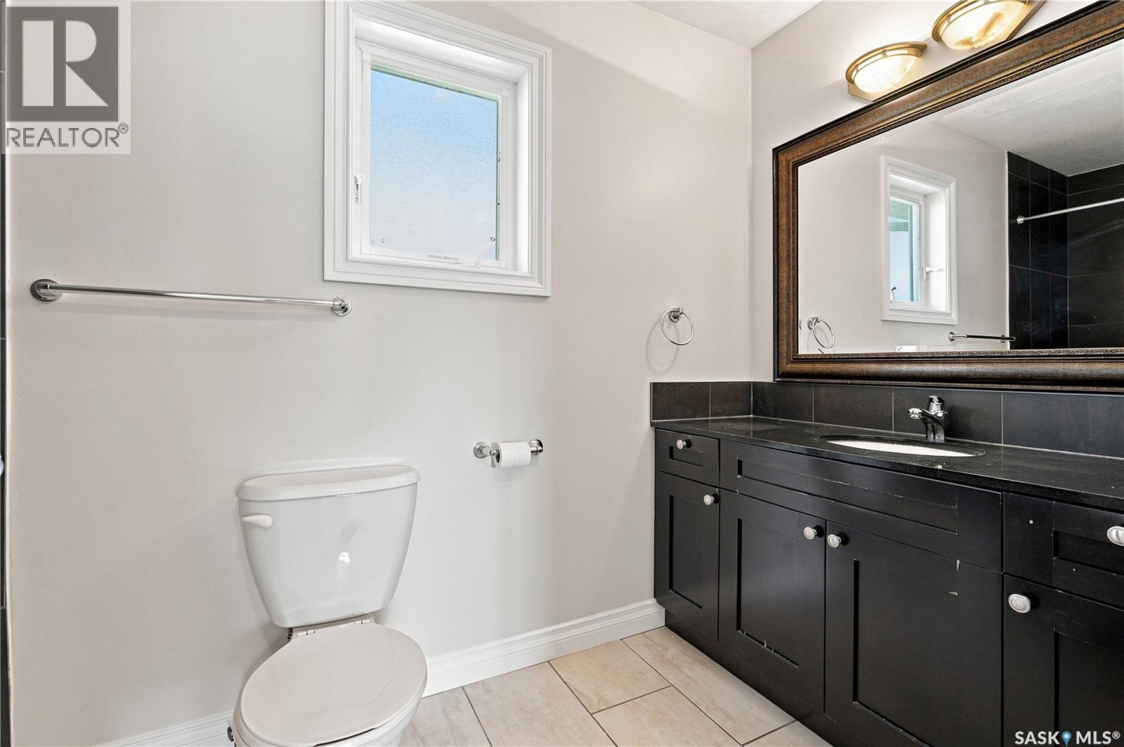 107 119 Hampton Circle, Saskatoon, Saskatchewan  S7R 0A8 - Photo 27 - SK046820