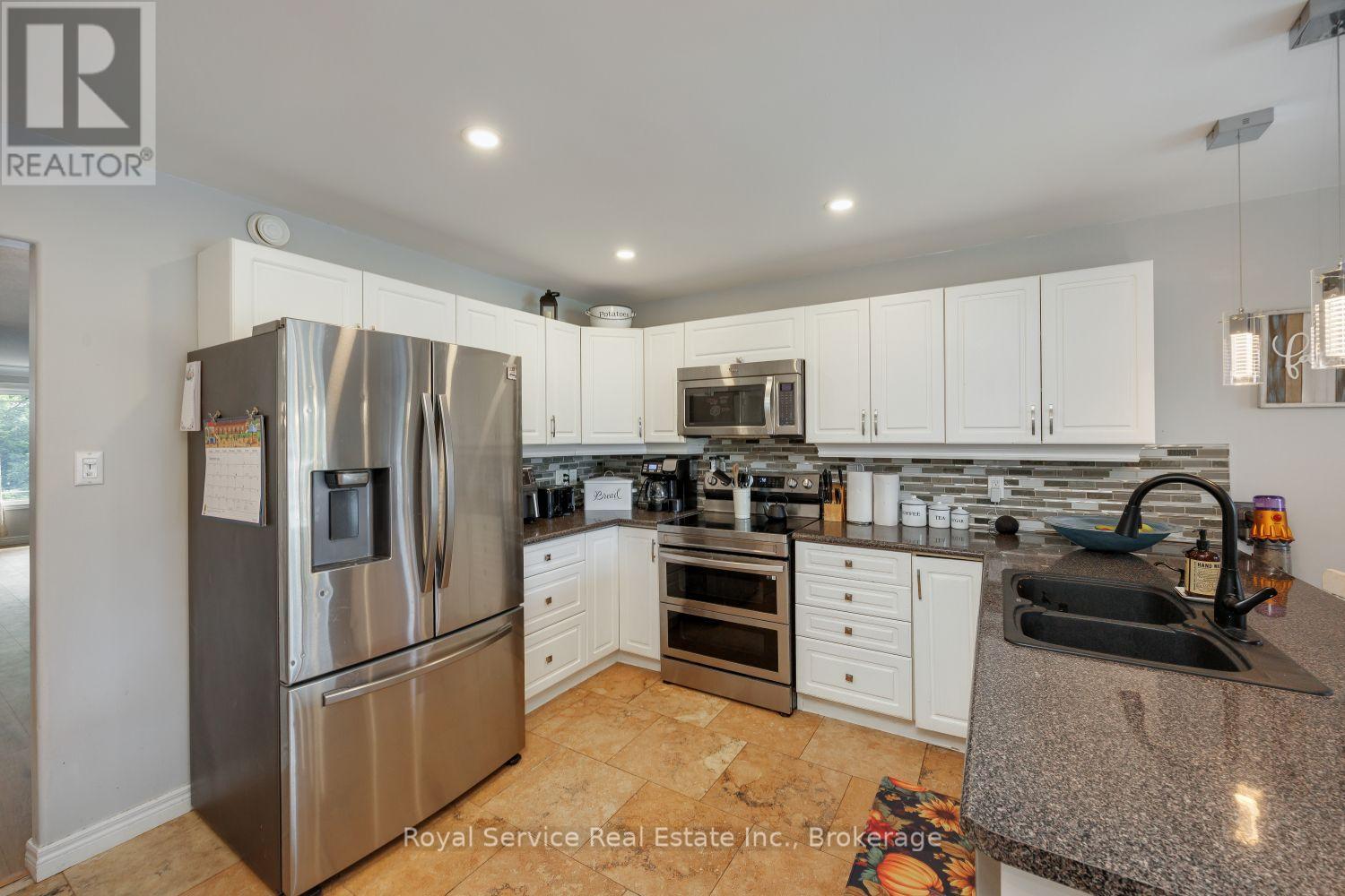 2690 Foxmeadow Road, Peterborough, Ontario  K9L 0A8 - Photo 11 - X13719676