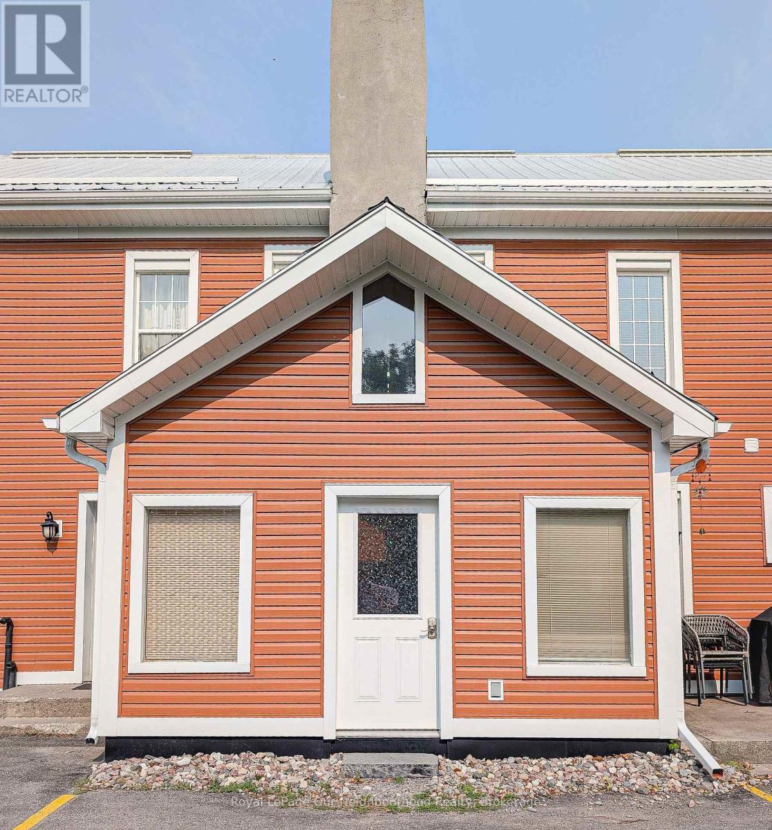 D - 1 LAKE STREET, Prince Edward County, Ontario